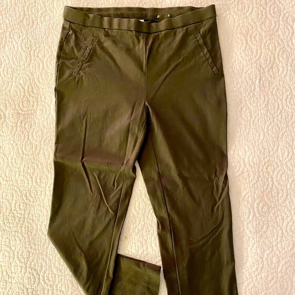 Olive Green Cropped Pants